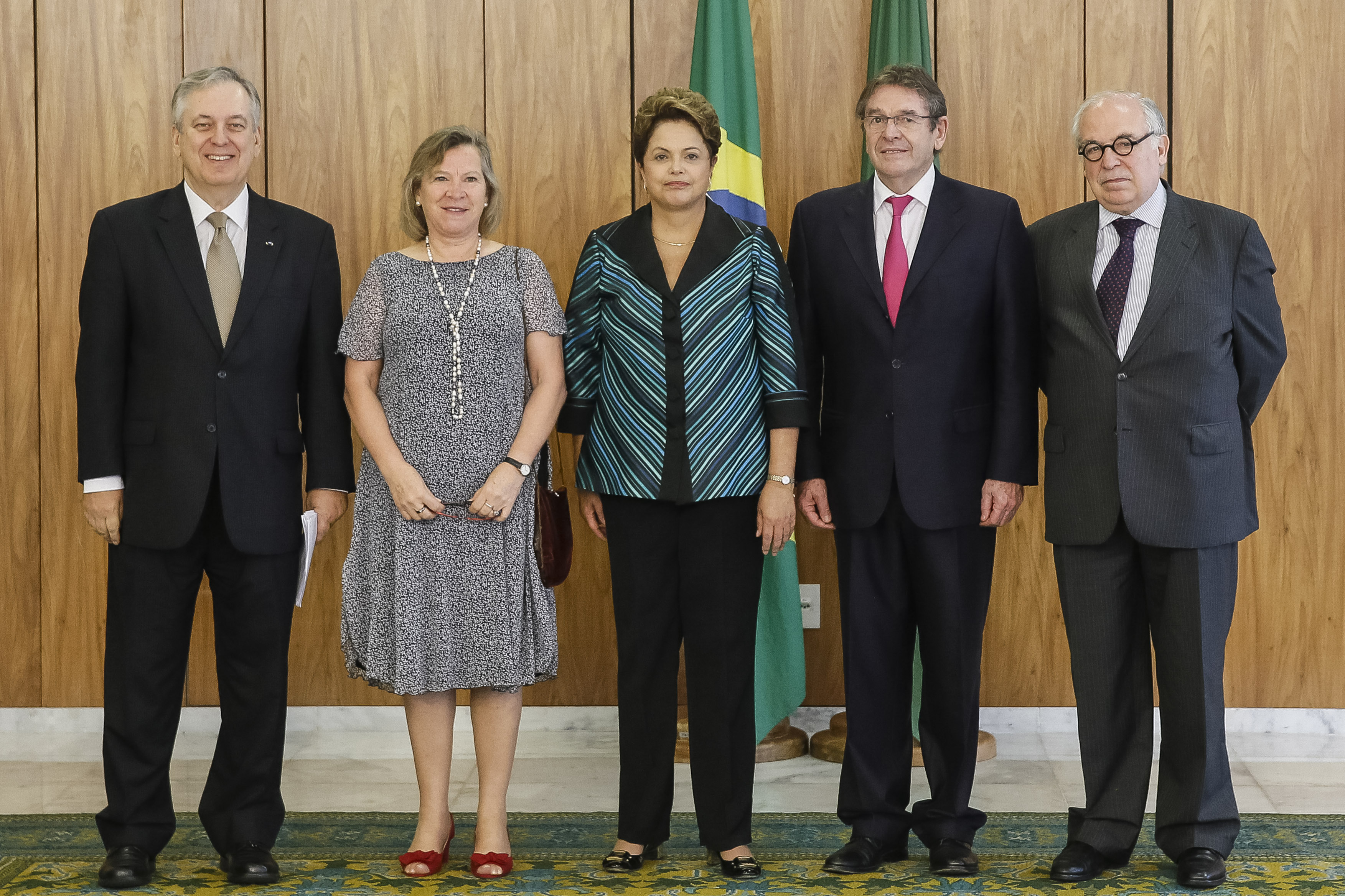 Presidenta Dilma Rousseff recebe do Embaixador da República do Chile Senhor, Jaime Gazmuri Mujica a carta credencial dos Embaixadores Estrangeiros. Brasília - DF, 10/11/2014
