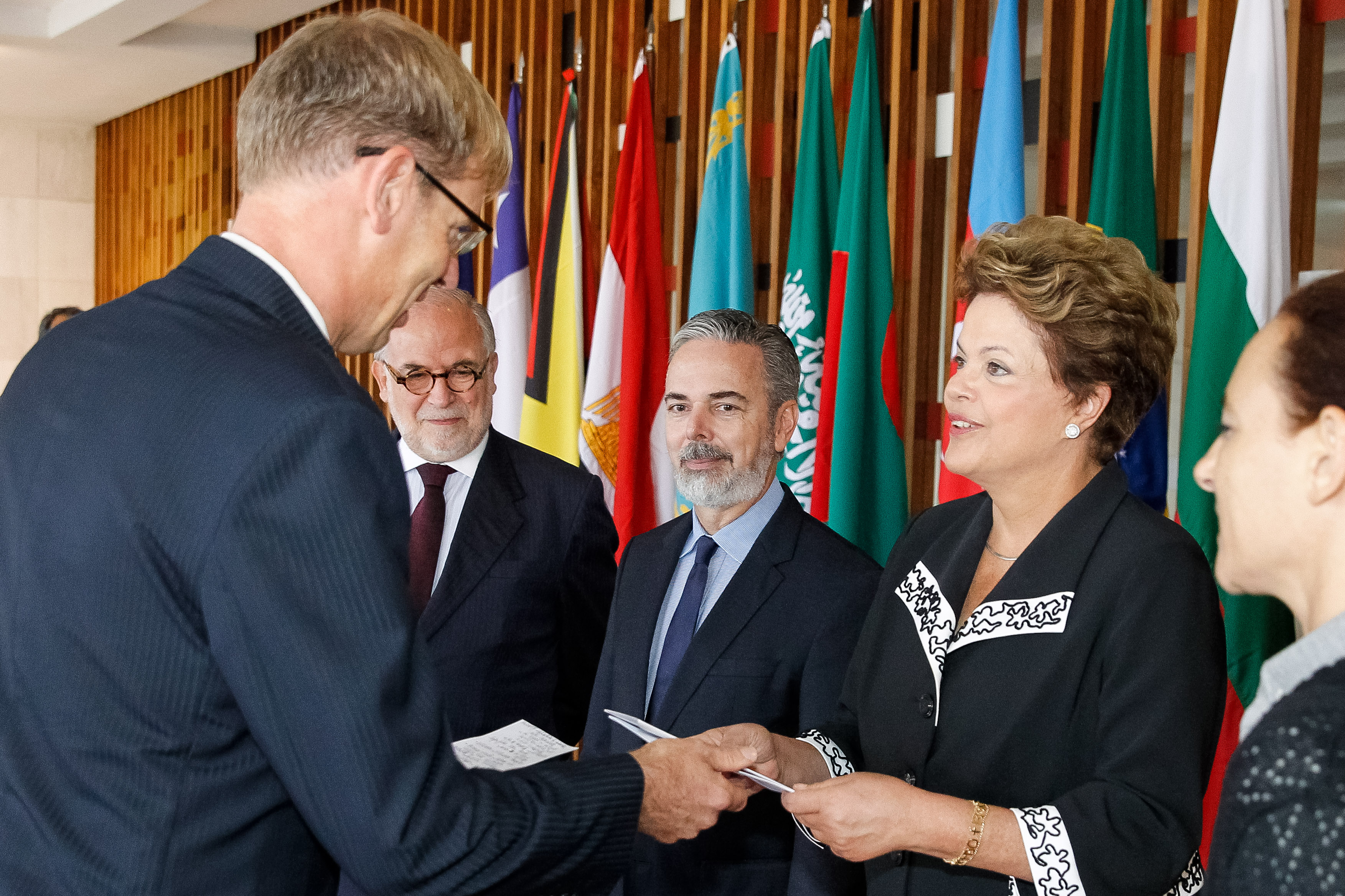 Presidenta Dilma Rousseff recebe credenciais do Sr. Josef Smets, embaixador do Reino da Bélgica durante cerimônia no Palácio Itamaraty. Brasília - DF, 23/01/2013