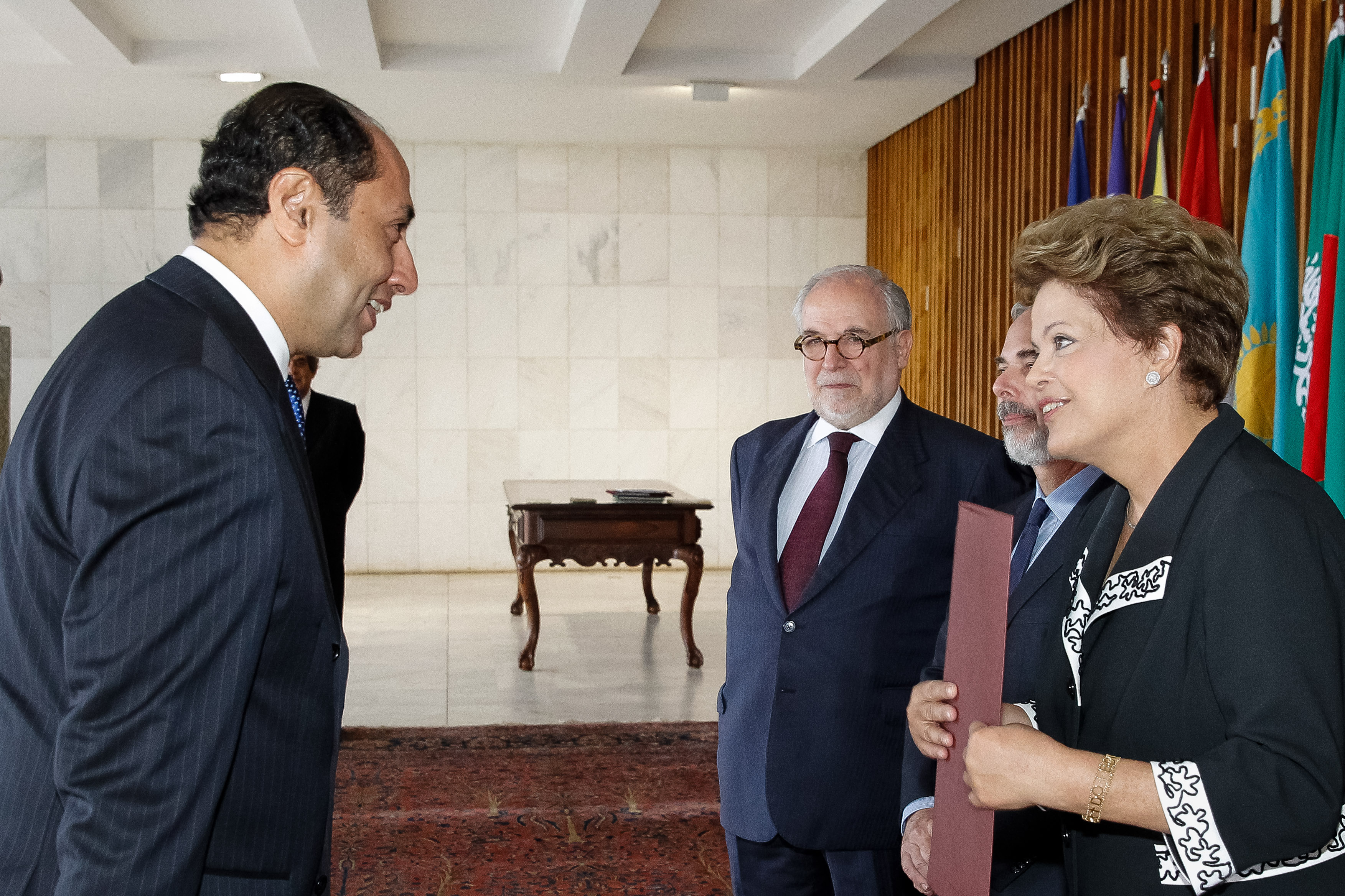 Presidenta Dilma Rousseff recebe credenciais do Sr. Hossam E. M. Zaki, embaixador da República Árabe do Egito durante cerimônia no Palácio Itamaraty. Brasília - DF, 23/01/2013