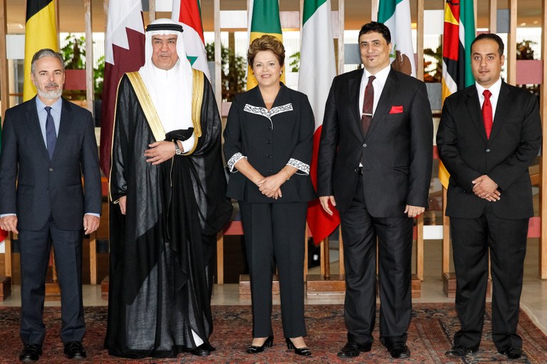 Presidenta Dilma Rousseff recebe credenciais do Sr. Hisham Sultan Al Zafir Al-Qahtani, embaixador do Reino da Arábia Saudita, durante cerimônia no Palácio Itamaraty. Brasília - DF, 23/01/2013