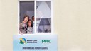  Presidenta Dilma Rousseff entrega casa para a senhora Edite de Castro Verly na entrega de unidades habitacionais em Nova Friburgo/RJ e entregas simultâneas de unidades em São Mateus/ES, em São Gonçalo/RJ e em Duque de Caxias/RJ do Programa Minha Casa Minha Vida. Nova Friburgo-RJ, 10/11/2015