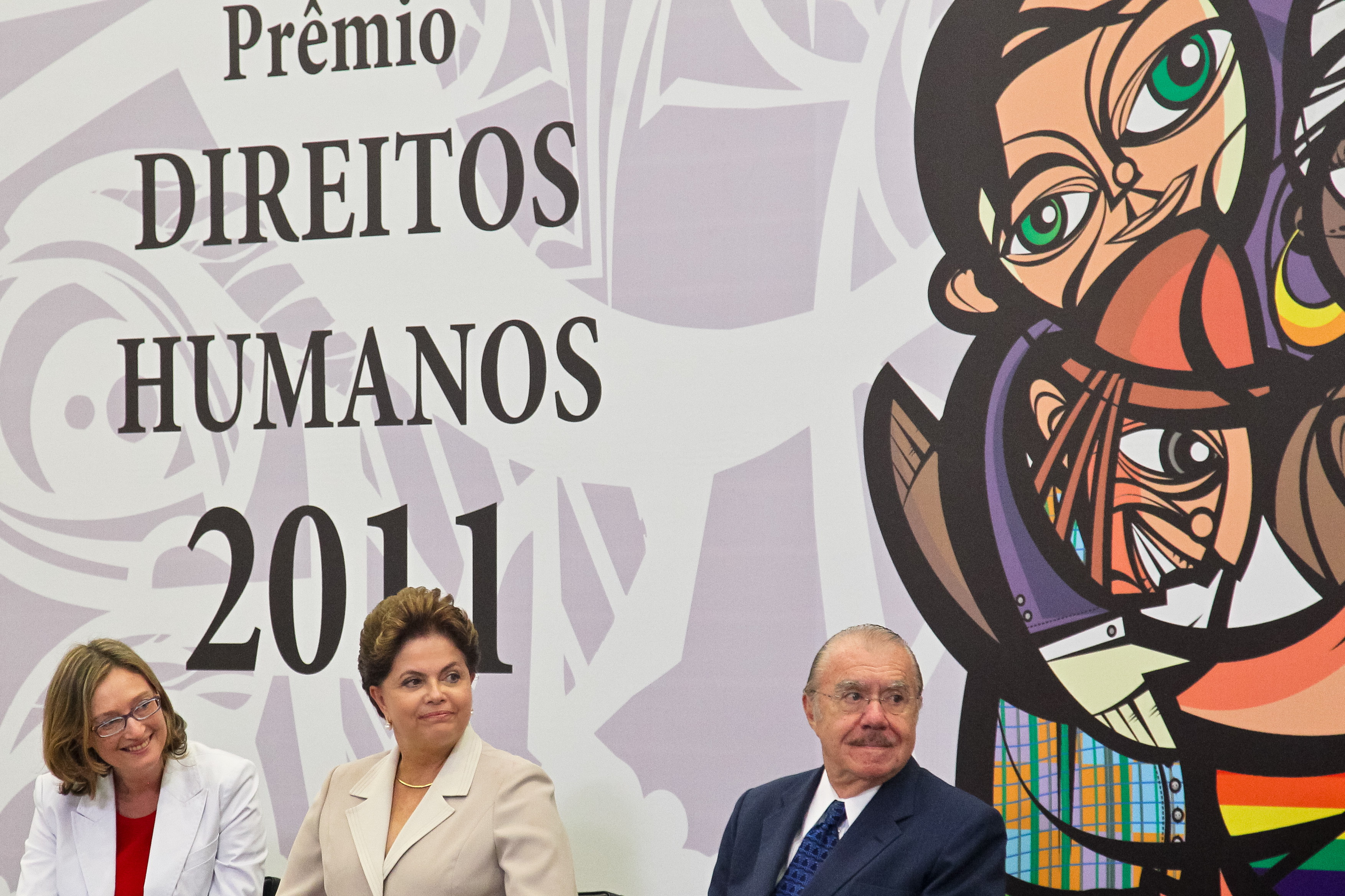 Presidenta Dilma Rousseff durante a Cerimônia de entrega do Prêmio Direitos Humanos 2011, no Palácio do Planalto. Brasília - DF, 09/12/2011