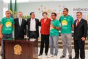 Presidenta Dilma Rousseff durante cerimônia de entrega do Prêmio ODM Brasil - 4ª Edição. (Associação dos Produtores Rurais de Carauari, Premiada pela prática Comércio Ribeirinho da Cidadania e Solidário). Brasília - DF, 30/05/2012