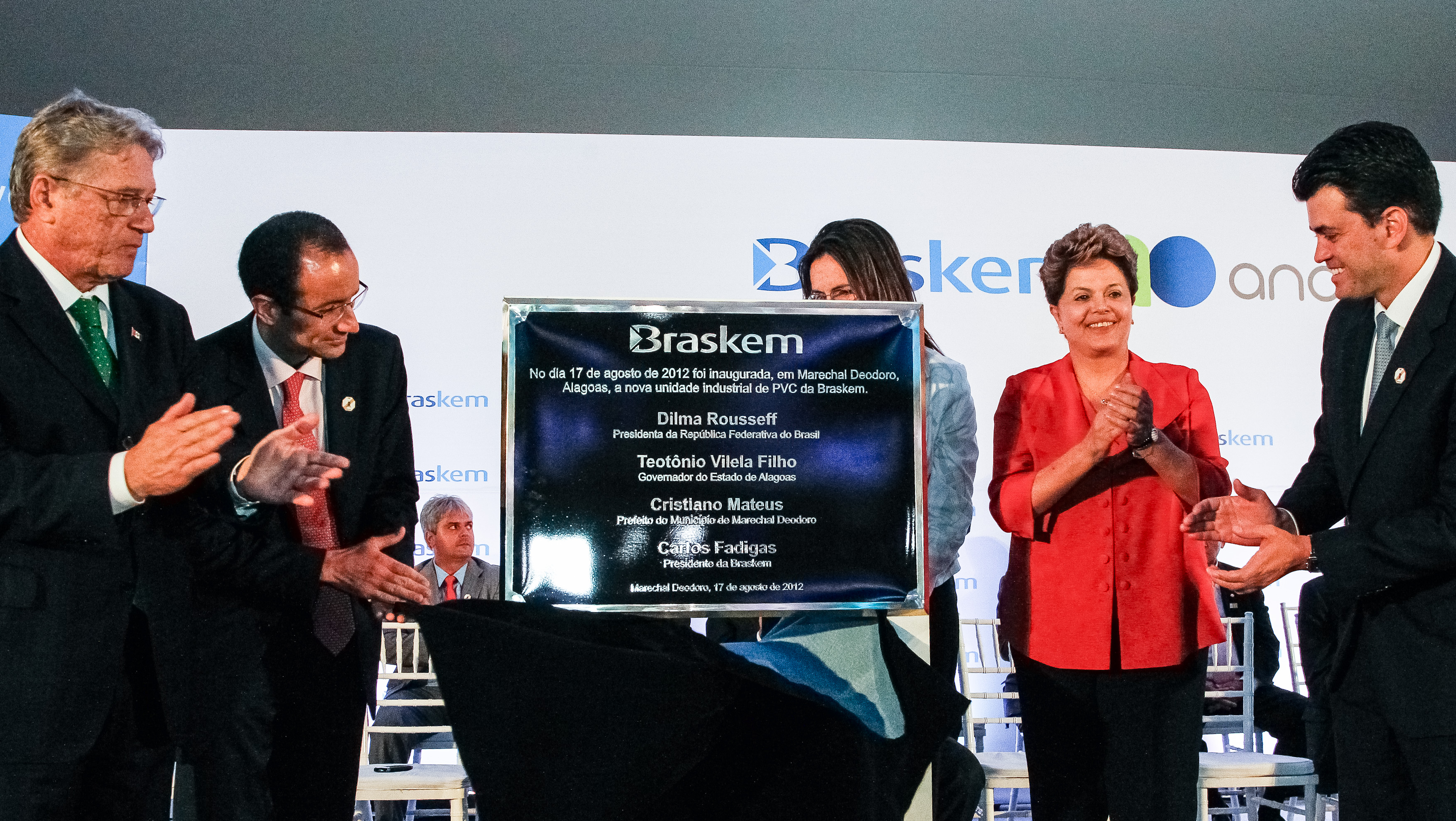 Presidenta Dilma Rousseff durante cerimônia de inauguração da nova unidade industrial de PVC da Braskem. Marechal Deodoro - AL, 17/08/2012