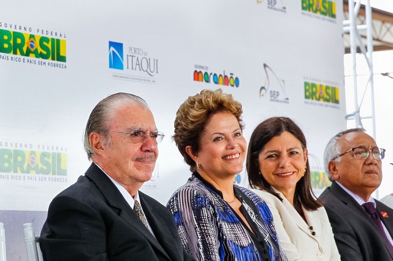 Presidenta Dilma Rousseff durante cerimônia de inauguração do Berço 100, alargamento do Cais Sul e ampliação do Porto do Itaqui. São Luís - MA, 03/12/2012