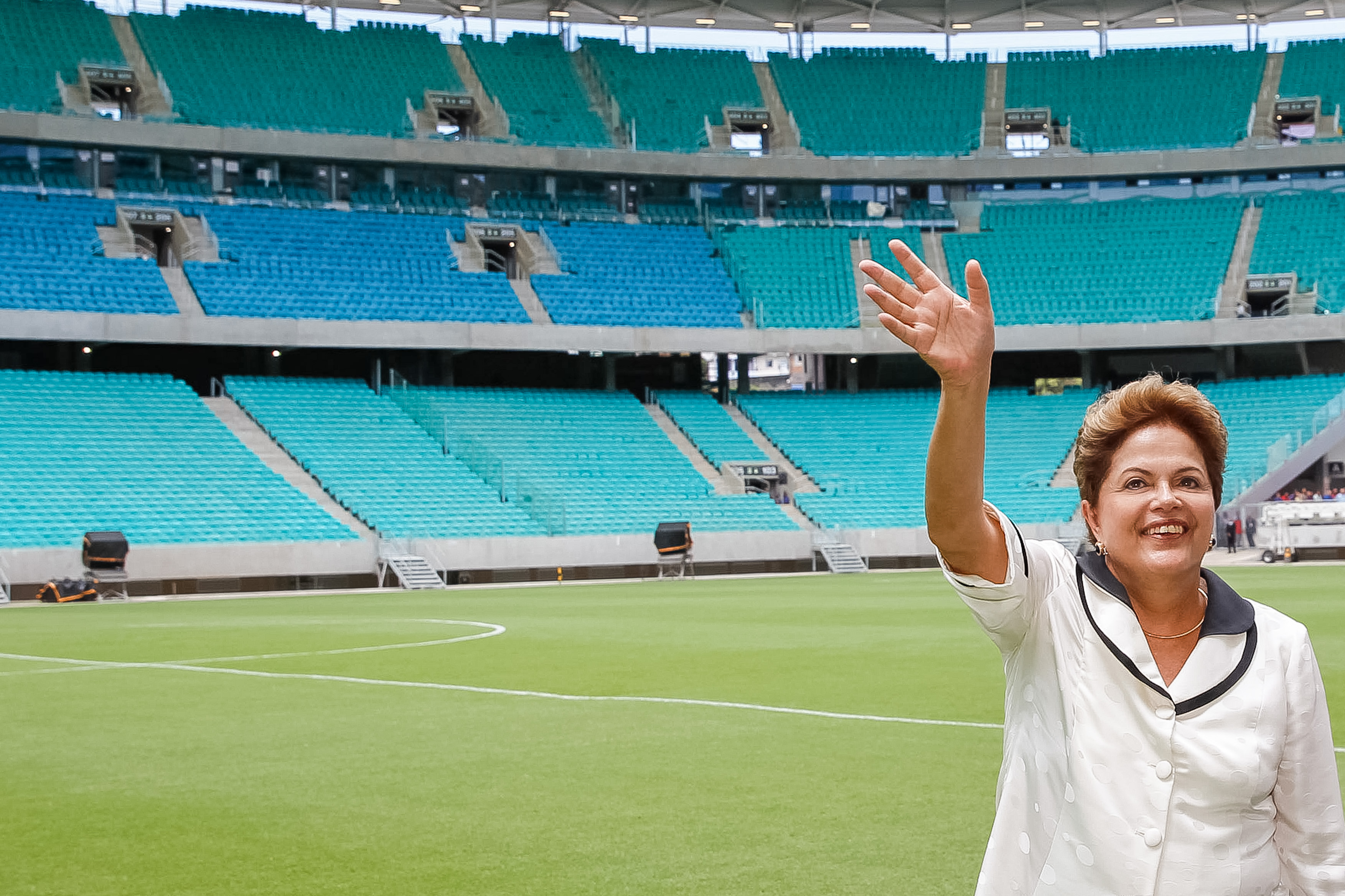 Presidenta Dilma Rousseff durante cerimônia de inauguração do complexo esportivo cultural Otávio Mangabeira - Arena Fonte Nova. Salvador - BA, 05/04/2013