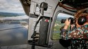 Presidenta Dilma Rousseff captura imagens durante sobrevoo a Usina Hidrelétrica de Belo Monte. Vitória do Xingu-PA, 05/05/2016
