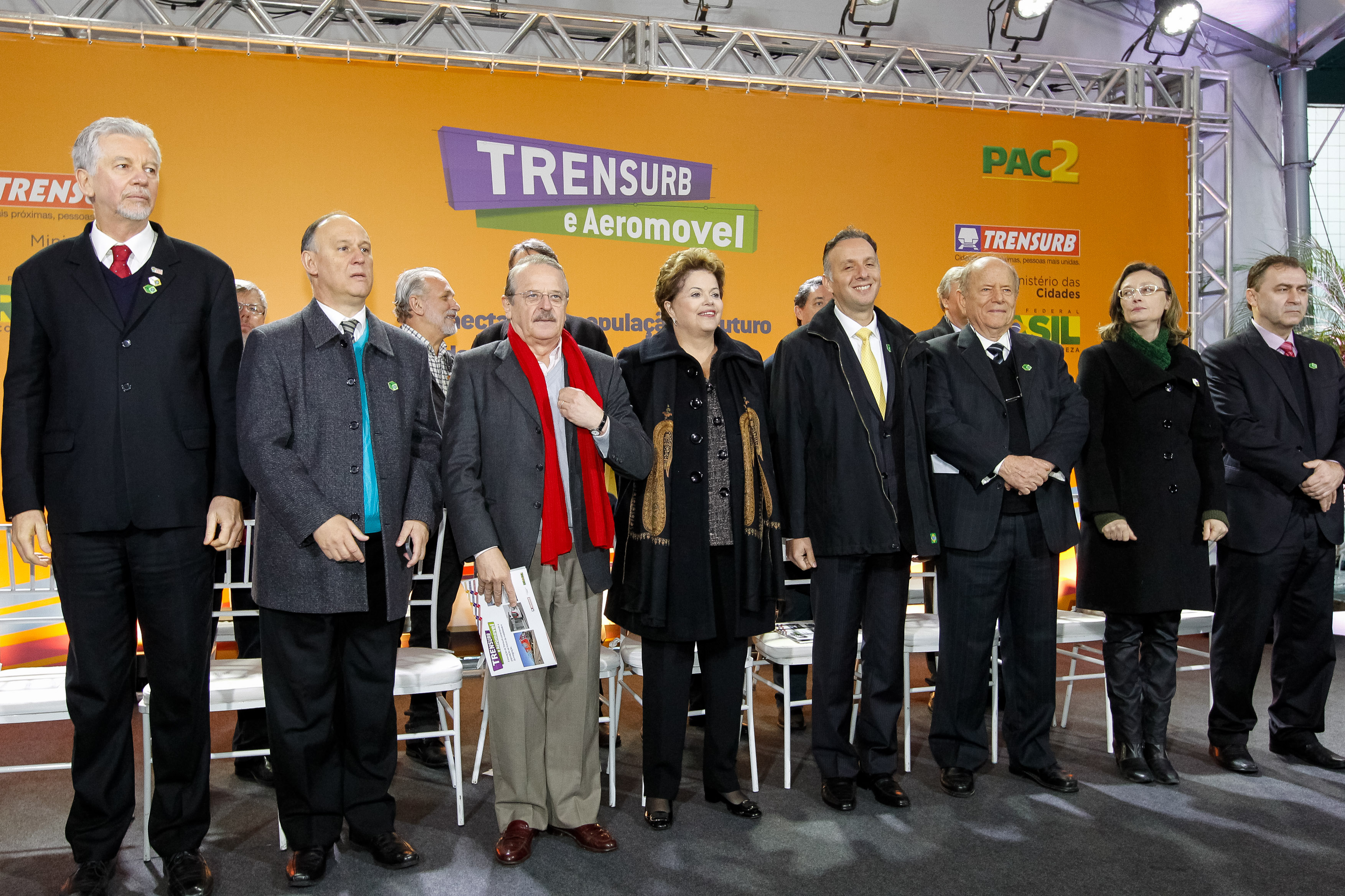 Presidenta Dilma Rousseff durante cerimônia de início de operação do Aeromovel. Porto Alegre - RS, 10/08/2013