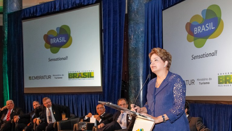 Presidenta Dilma Rousseff durante cerimônia de lançamento da Campanha de Promoção Turística do Brasil no Exterior. Londres - Inglaterra, 25/07/2012