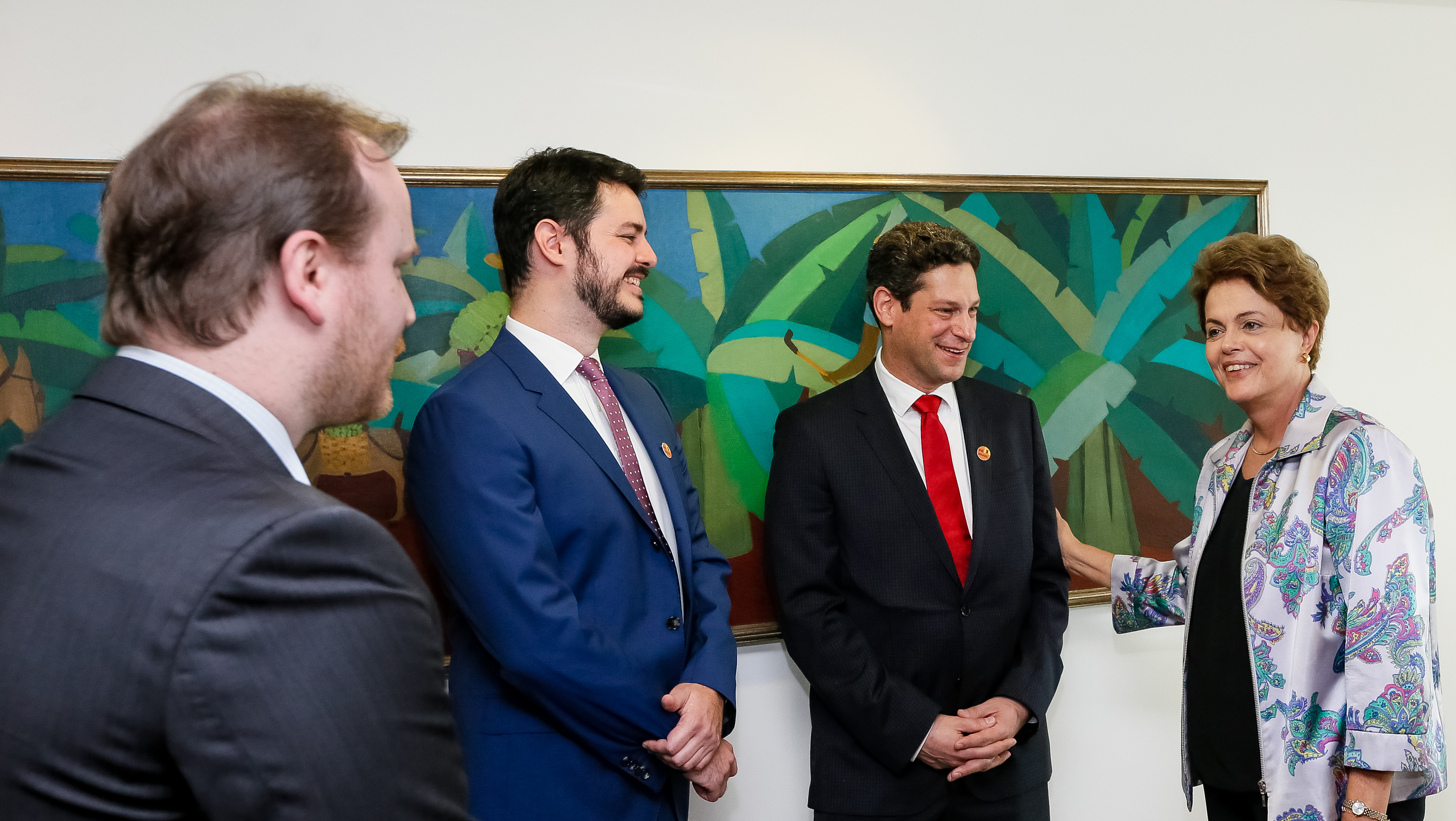 Presidenta Dilma Rousseff recebe Felipe Vidoretti (Twitter Brasil), Bruno Magrini (Facebook Brasil) e Joel Kaplan (Facebook USA) no lançamento do Pacto Nacional de Enfrentamento às Violações de Direitos Humanos na Internet - #Humaniza Redes. Brasília-DF, 07/04/2015