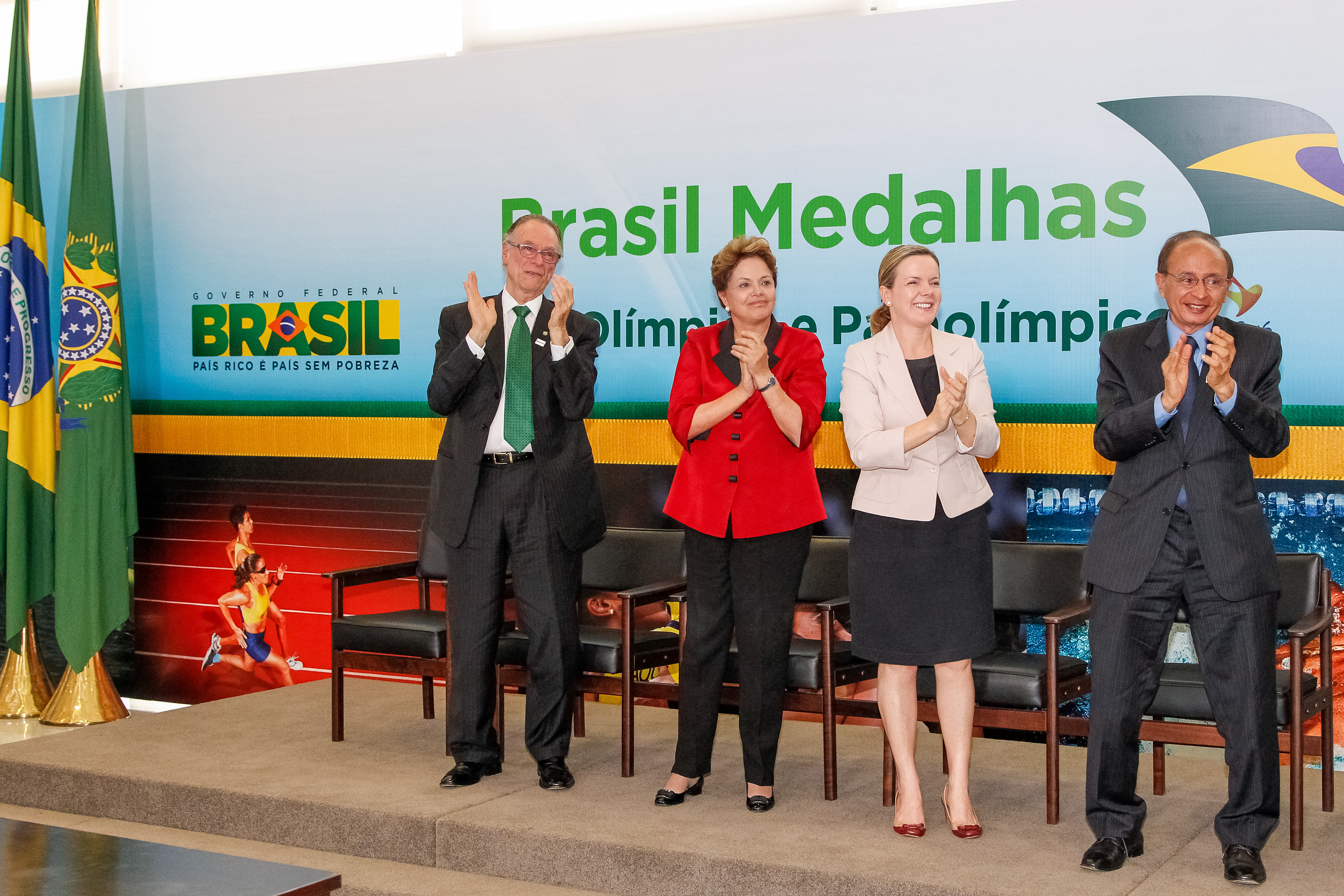 Presidenta Dilma Rousseff durante cerimônia de lançamento do Plano Brasil Medalhas 2016. Brasília - DF, 13/09/2012