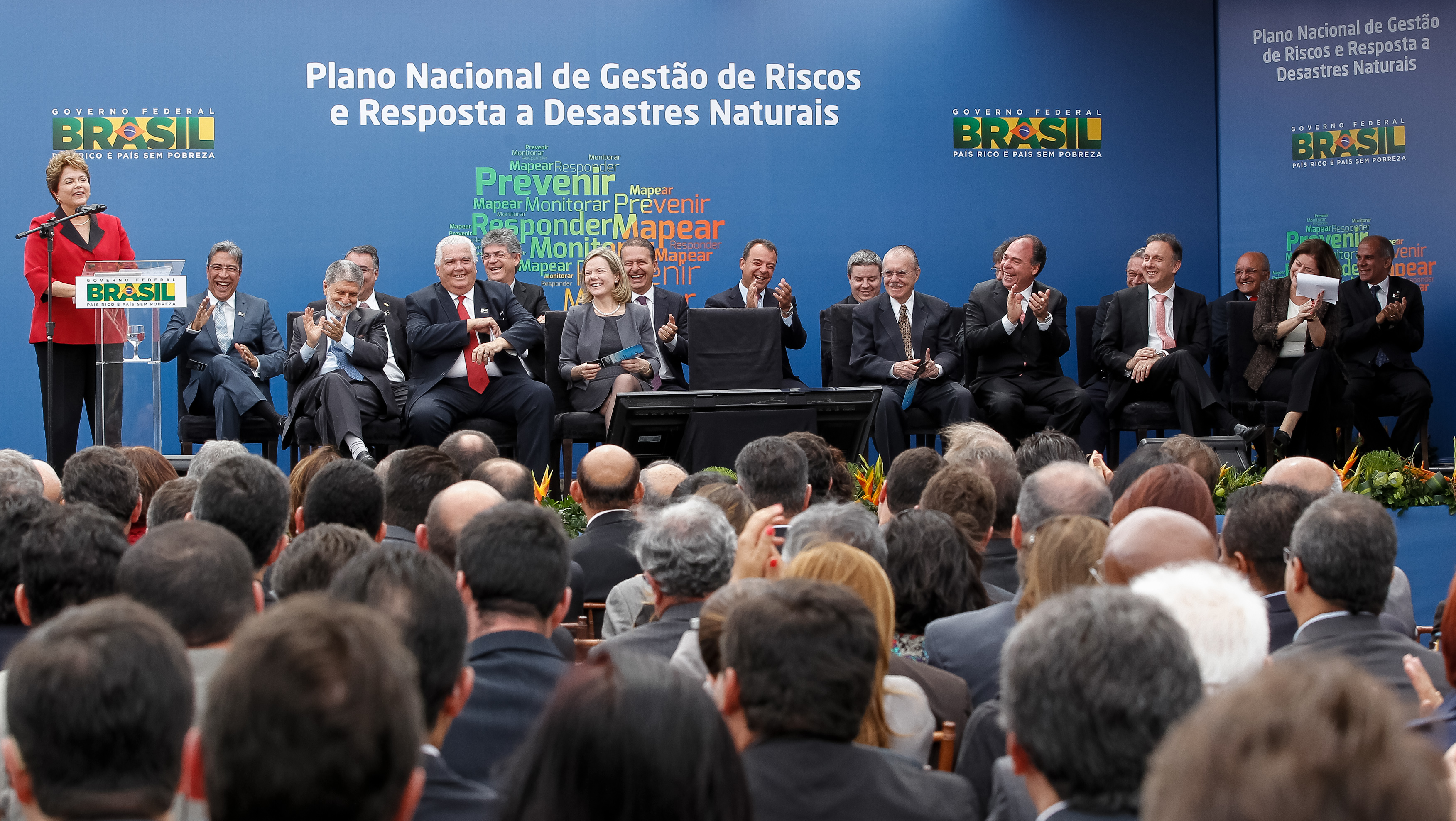 Presidenta Dilma Rousseff durante cerimônia de lançamento do Plano Nacional de Gestão de Risco e Resposta a Desastres Naturais e inauguração das novas instalações do Centro Nacional de Gerenciamento de Risco e Desastres - Cenad. Brasília - DF, 08/08/2012