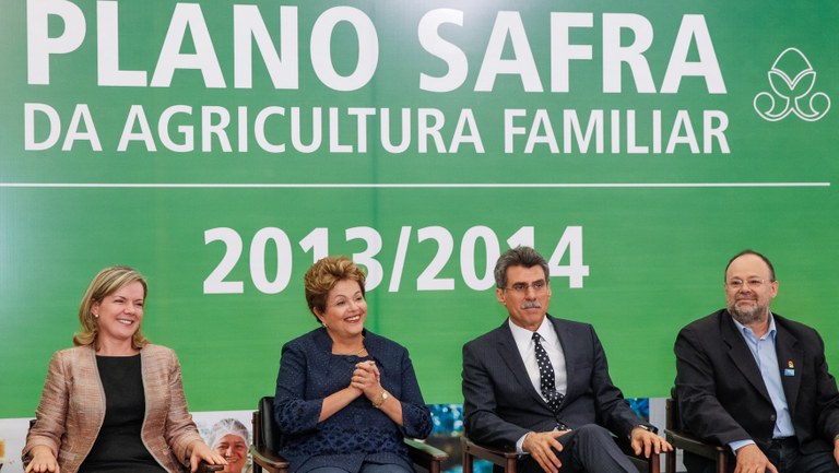 Presidenta Dilma Rousseff durante cerimônia de lançamento do Plano Safra da Agricultura Familiar 2013/2014. Brasília - DF, 06/06/2013