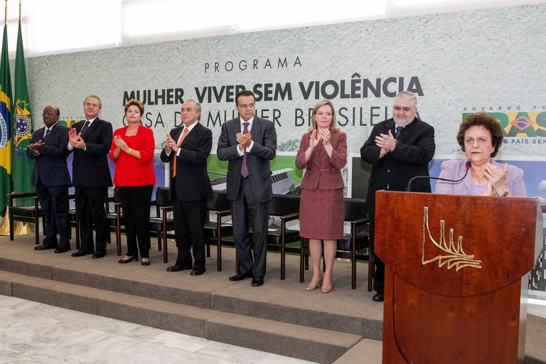 Presidenta Dilma Rousseff durante cerimônia de lançamento do programa Mulher: Viver Sem Violência. Brasília - DF, 13/03/2013