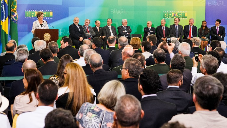  Presidenta Dilma Rousseff durante cerimônia de posse dos novos ministros. Brasília-DF, 05/10/2015