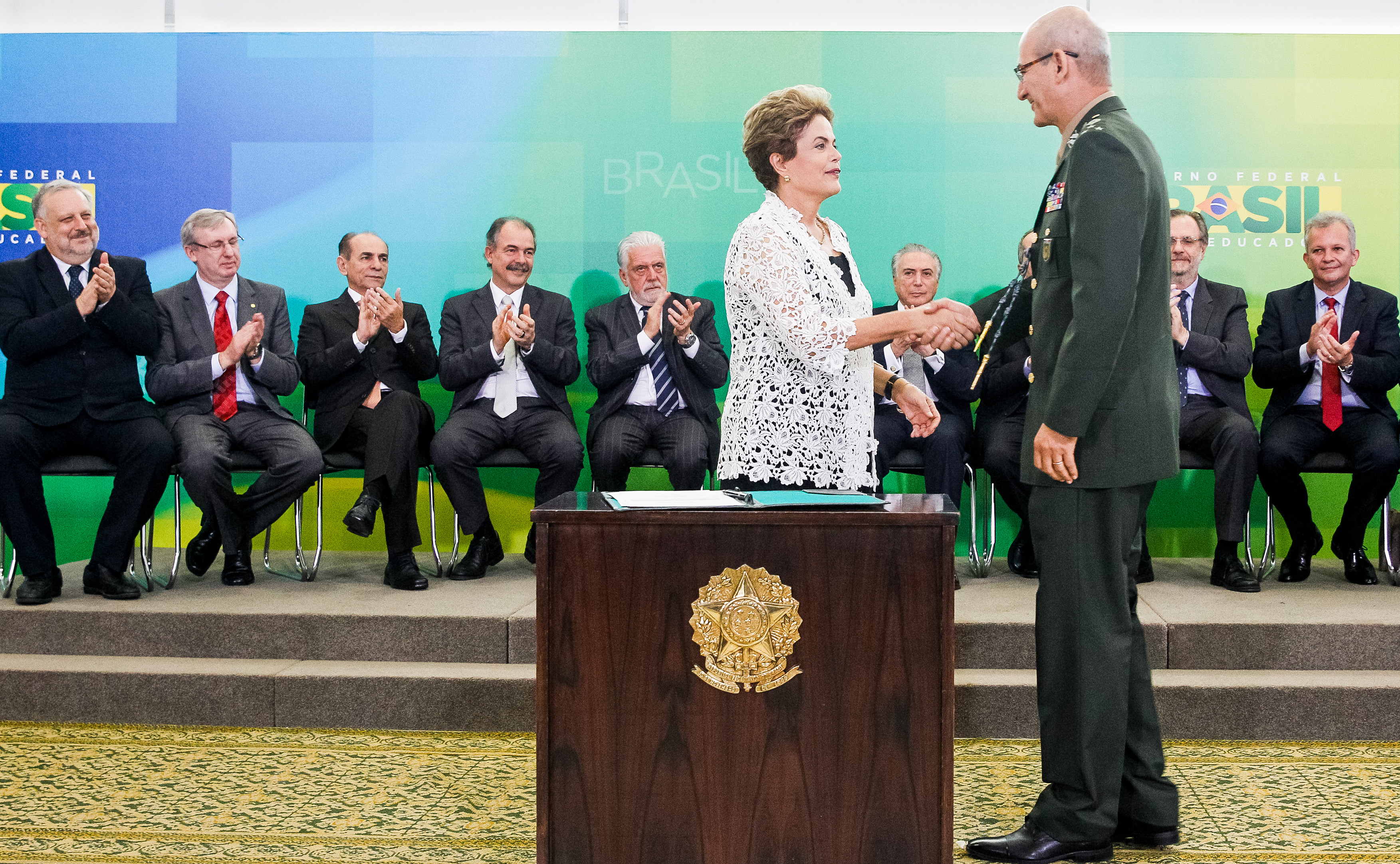 Presidenta Dilma Rousseff empossa o General-de-Divisão Marcos Antônio Amaro dos Santos, como Chefe da Casa Militar da Presidência da República, durante cerimônia de posse dos novos ministros. Brasília-DF, 05/10/2015