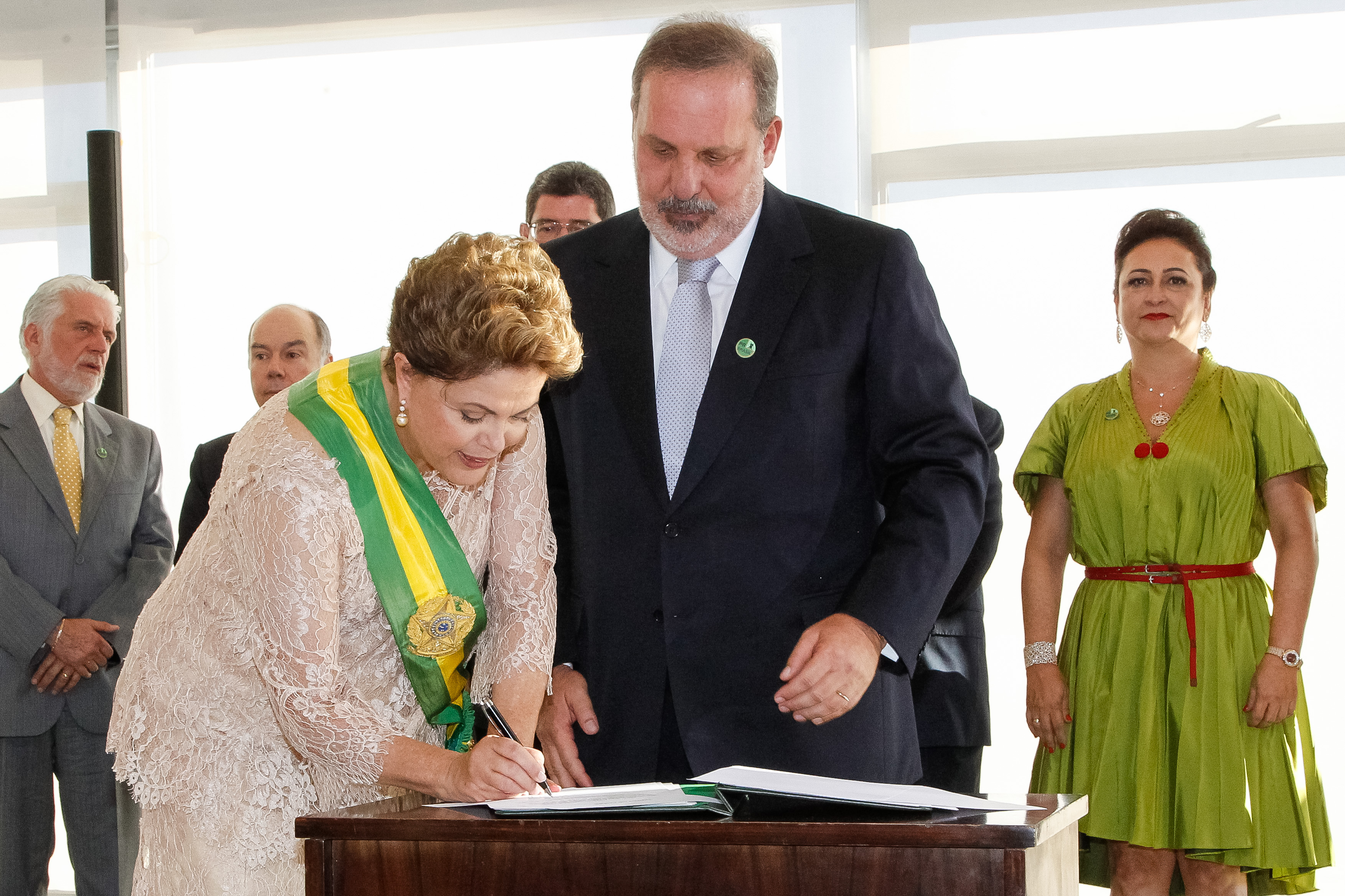 Ministro do Desenvolvimento, Indústria e Comércio Exterior, Armando de Queiroz Monteiro Neto, empossado durante cerimônia de posse do segundo mandato da Presidenta da República Dilma Rousseff e do Vice-Presidente da República Michel Temer. Brasília-DF, 01/01/2015