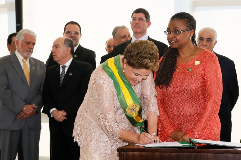  Ministra da Secretaria de Políticas de Promoção da Igualdade Racial, Nilma Lino Gomes durante cerimônia de posse do segundo mandato da Presidenta da República Dilma Rousseff e do Vice-Presidente da República Michel Temer. Brasília-DF, 01/01/2015