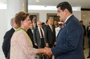 Presidenta Dilma Rousseff recebe cumprimentos do Presidente da República Bolivariana da Venezuela, Nicolás Maduro Moros durante cerimônia de posse do segundo mandato da Presidenta da República Dilma Rousseff e do Vice-Presidente da República Michel Temer. Brasília-DF, 01/01/2015