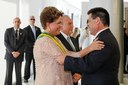 Presidenta Dilma Rousseff recebe cumprimentos do Presidente da República do Paraguai, Horacio Cartes durante cerimônia de posse do segundo mandato da Presidenta da República Dilma Rousseff e do Vice-Presidente da República Michel Temer. Brasília-DF, 01/01/2015