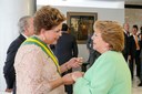 Presidenta Dilma Rousseff recebe cumprimentos da Presidente da República do Chile, Michelle Bachelet durante cerimônia de posse do segundo mandato da Presidenta da República Dilma Rousseff e do Vice-Presidente da República Michel Temer. Brasília-DF, 01/01/2015