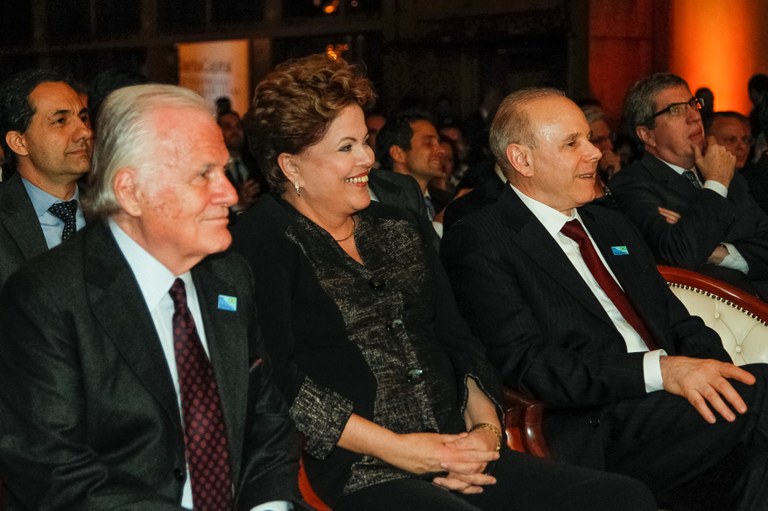  Presidenta Dilma Rousseff durante cerimônia de premiação "As empresas mais admiradas no Brasil". São Paulo - SP, 28/10/2013