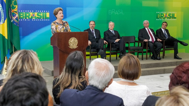  Presidenta Dilma Rousseff durante cerimônia de recondução do Procurador-Geral da República, Rodrigo Janot. Brasília-DF, 17/09/2015  