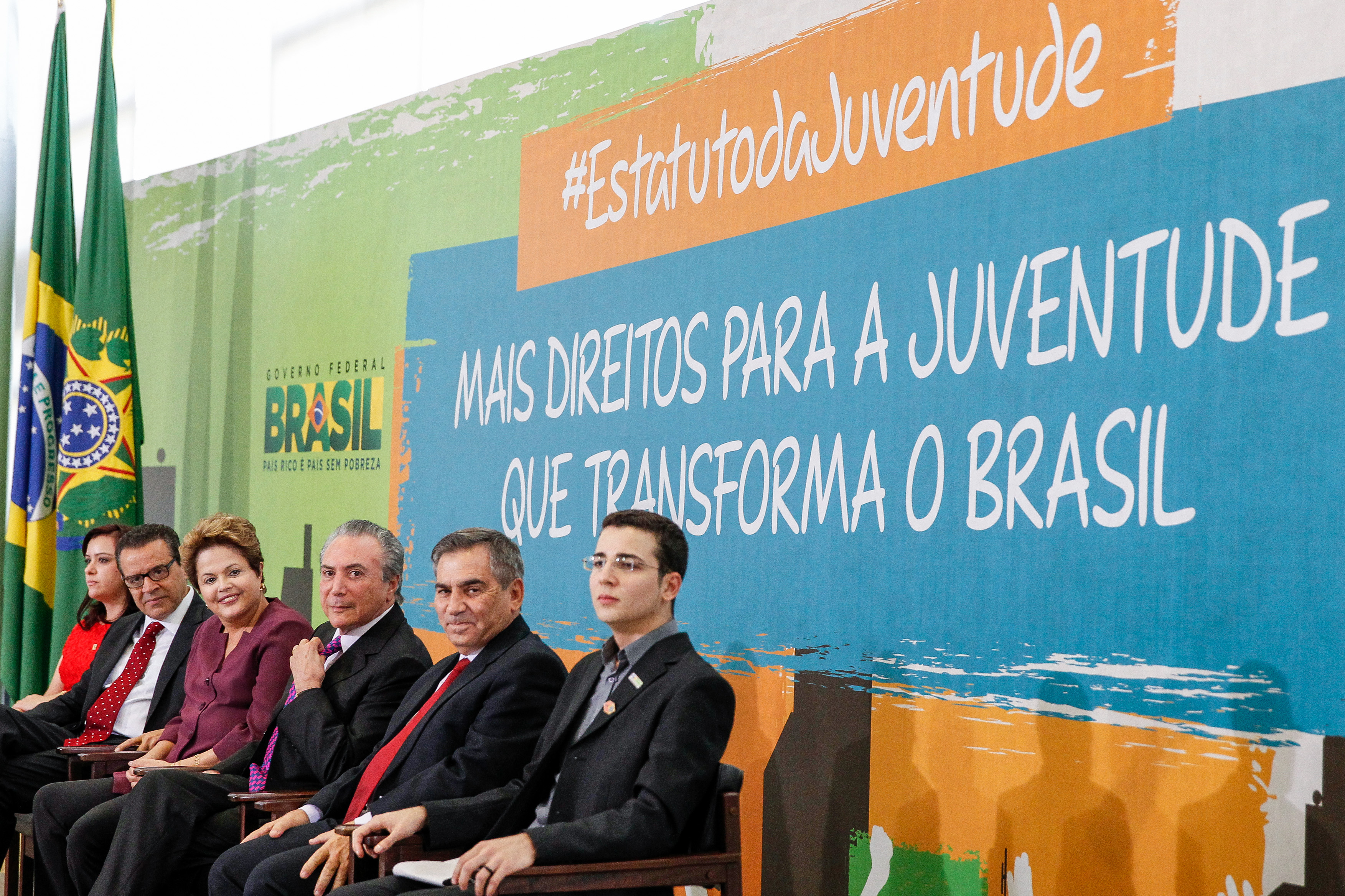 Presidenta Dilma Rousseff durante  a  cerimônia de sanção da lei que institui o Estatuto da Juventude. Brasília-DF, 05/08/2013