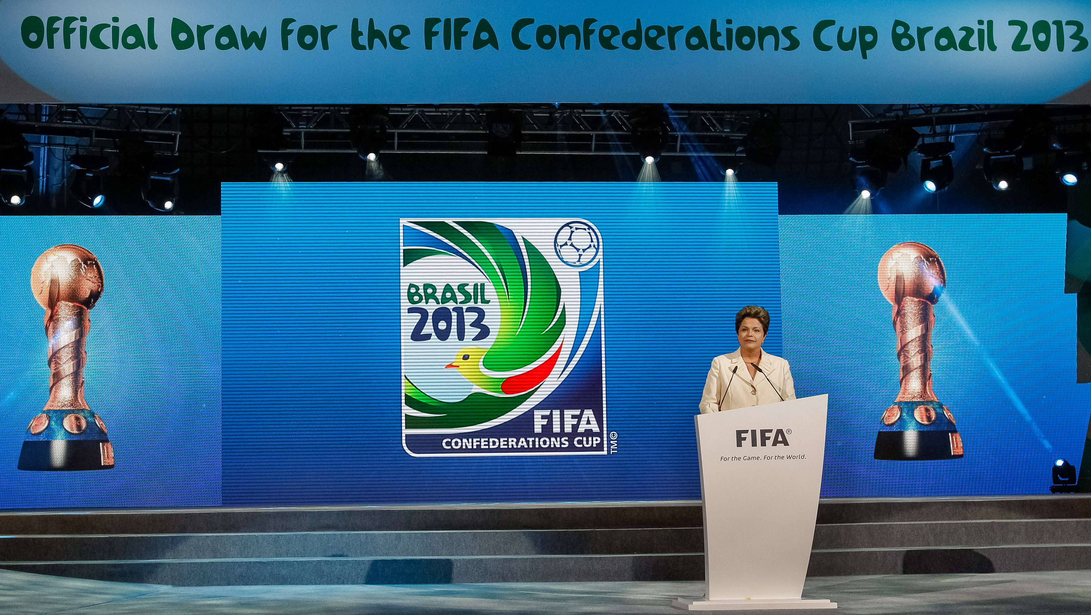 Presidenta Dilma Rousseff  discursa durante cerimônia de sorteio das chaves da copa das confederações 2013. São Paulo - SP, 01/12/2012