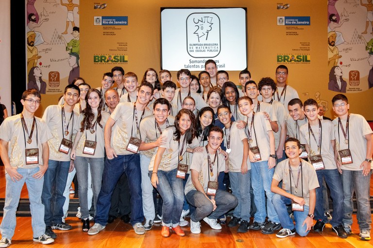 Presidenta Dilma Rousseff durante cerimônia nacional de premiação da 7ª Olimpíada Brasileira de Matemática das Escolas Públicas - OBMEP/2011. Rio de Janeiro - RJ, 27/08/2012
