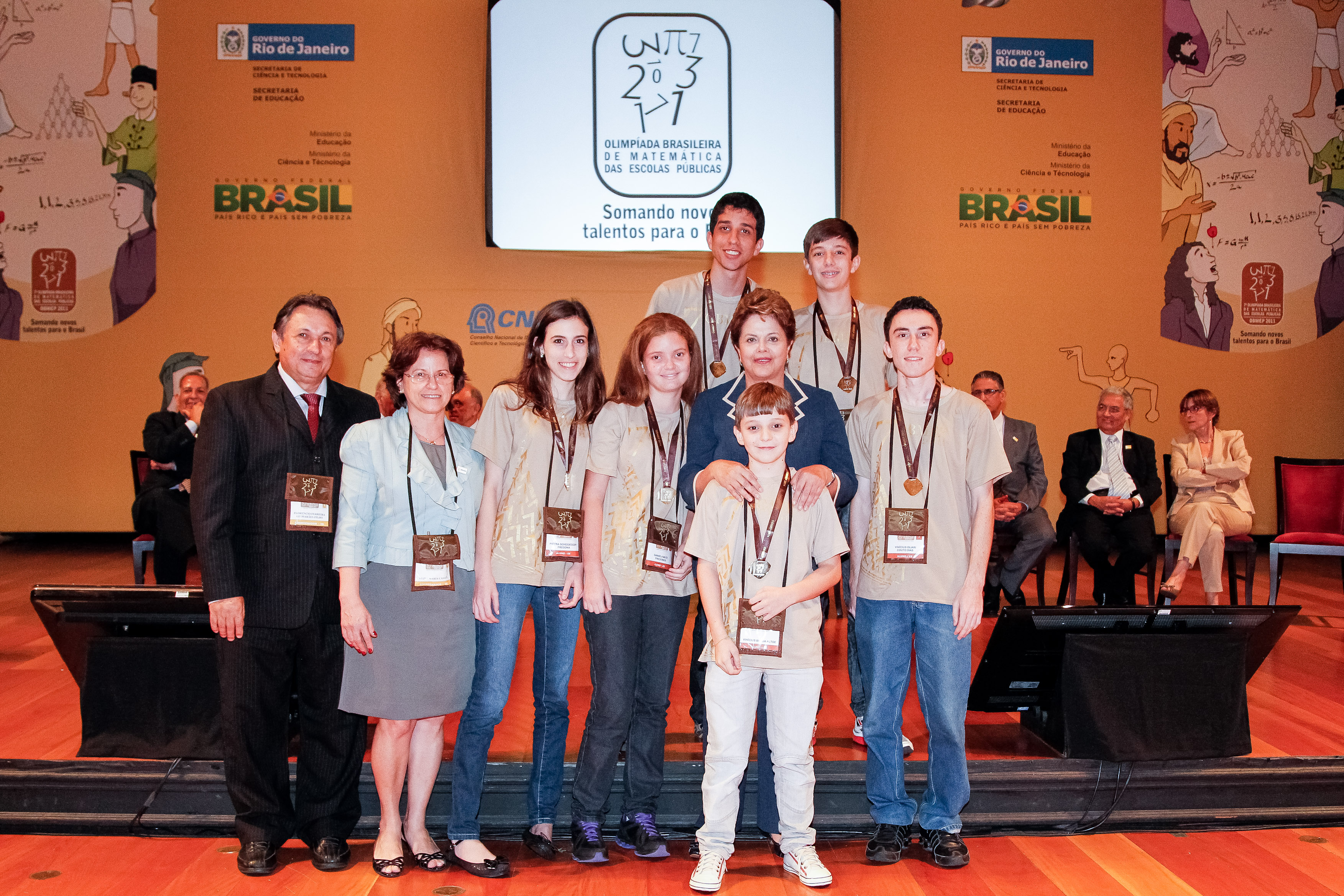  Presidenta Dilma Rousseff durante cerimônia nacional de premiação da 7ª Olimpíada Brasileira de Matemática das Escolas Públicas - OBMEP/2011. Rio de Janeiro - RJ, 27/08/2012