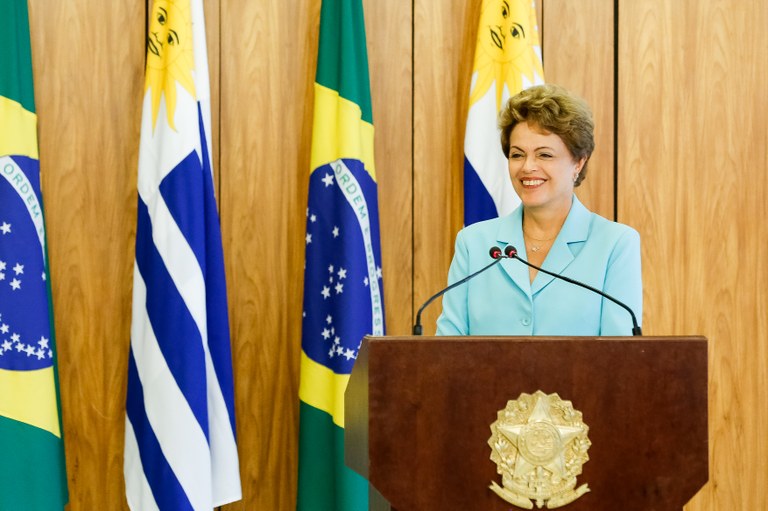  Presidenta Dilma Rousseff e o Presidente da República Oriental do Uruguai, Tabaré Vázquez durante declaração à imprensa. Brasília - DF, 21/05/2015  