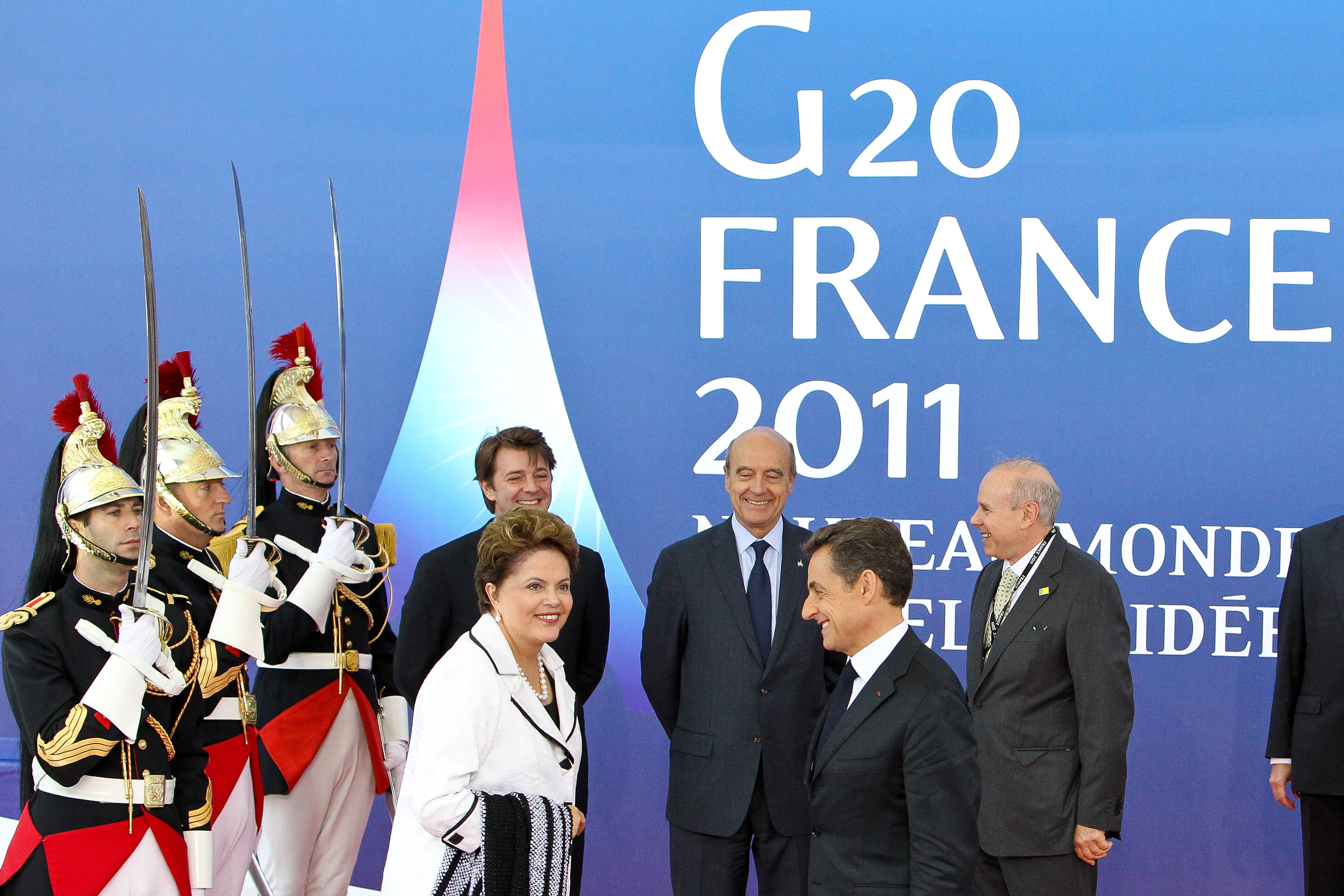 Presidenta Dilma Rousseff durante cerimônia oficial de chegada na Cúpula de Líderes do G20. Cannes - França, 03/11/2011