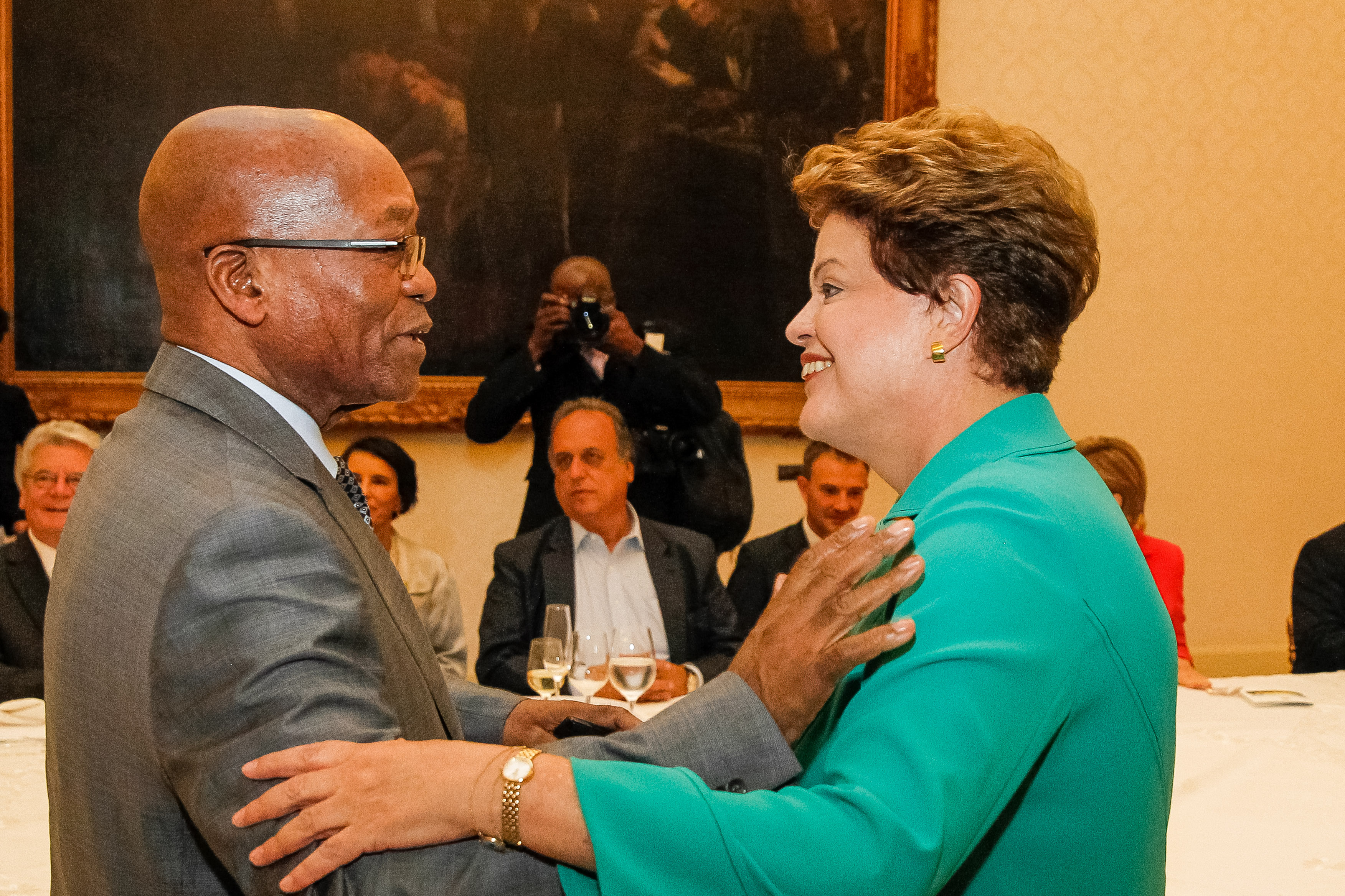 Presidenta Dilma Rousseff cumprimenta o Presidente da África do Sul, Jacob Zuma durante almoço de encerramento da Copa do Mundo FIFA 2014. Rio de Janeiro-RJ, 13/07/2014