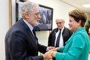 Presidenta Dilma Rousseff cumprimenta o tenor Plácido Domingo durante final da Copa do Mundo FIFA 2014. Rio de Janeiro-RJ, 13/07/2014