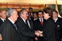 Presidenta Dilma Rousseff cumprimenta o presidente do Senado Federal, José Sarney, durante coquetel no Palácio da Alvorada. Brasília-DF, 13/07/2011  