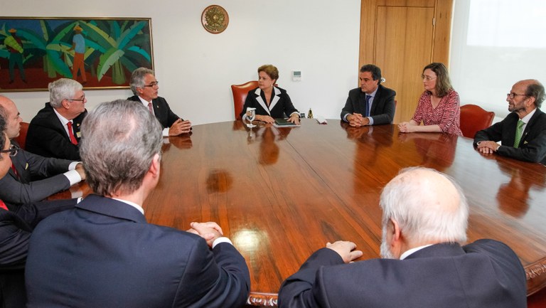  Presidenta Dilma Rousseff recebe integrantes da Corte Interamericana de Direitos Humanos. Brasília-DF, 14/11/2013