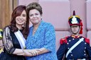 Presidenta Dilma Rousseff durante cumprimentos à Presidenta da Argentina, Cristina Kirchner, na Casa Rosada. Buenos Aires - Argentina, 10/12/2011