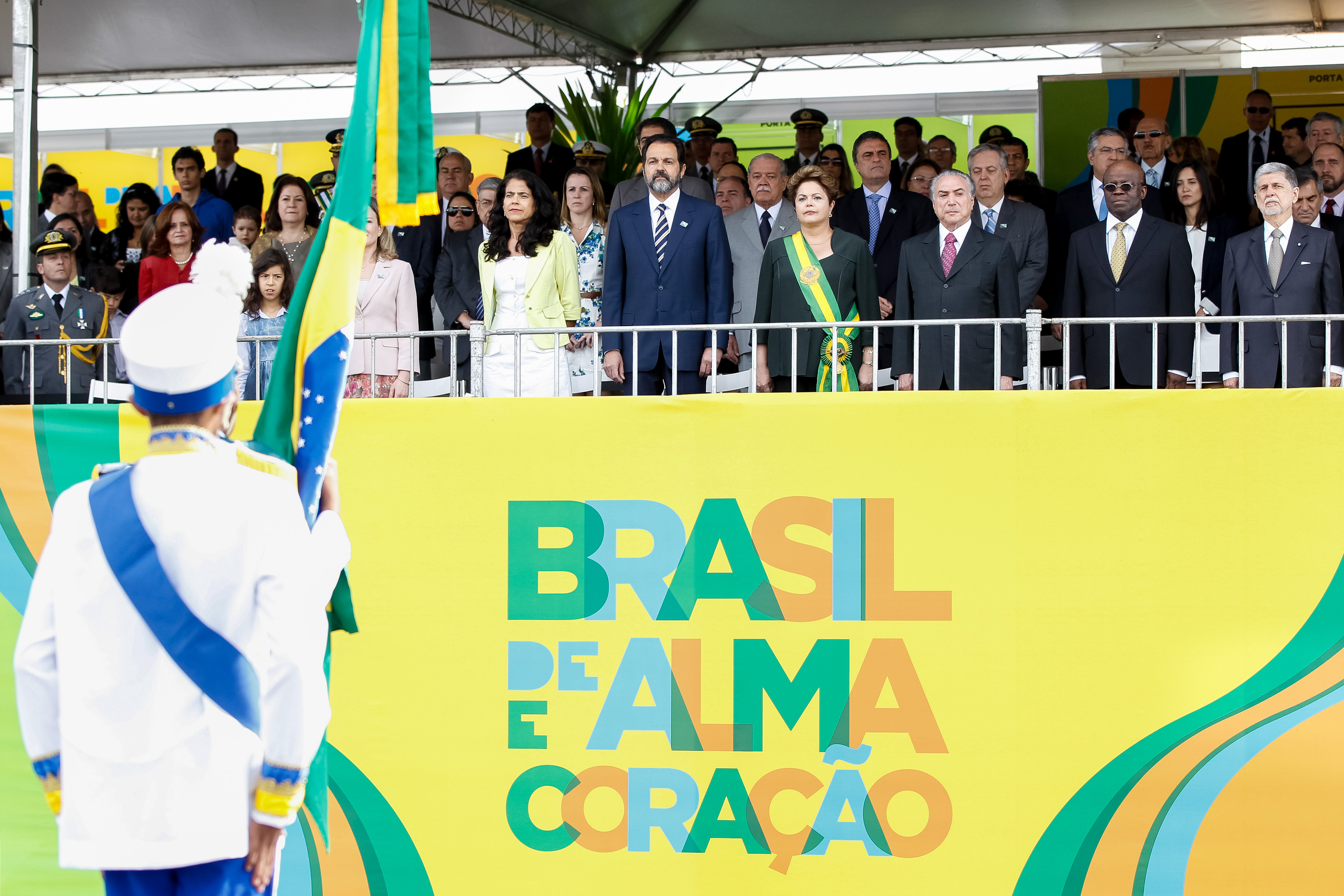 Presidenta Dilma Rousseff durante o desfile cívico-militar de 7 de setembro. Brasília - DF, 07/09/2013