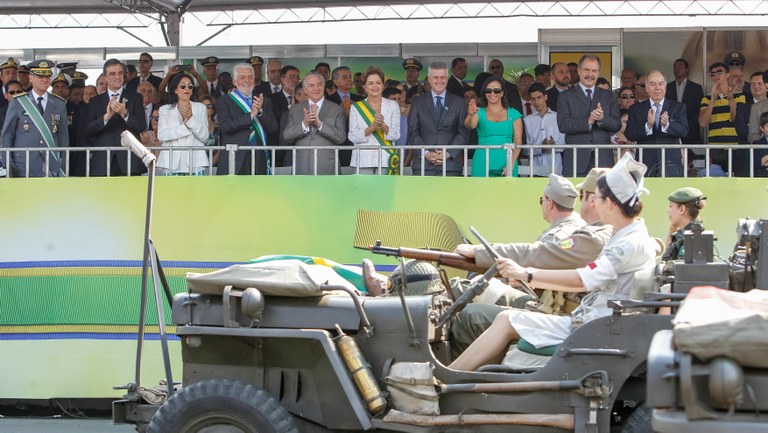 Presidenta Dilma Rousseff durante o desfile cívico-militar de 7 de Setembro em comemoração ao Dia da Independência. Brasília-DF, 07/09/2015