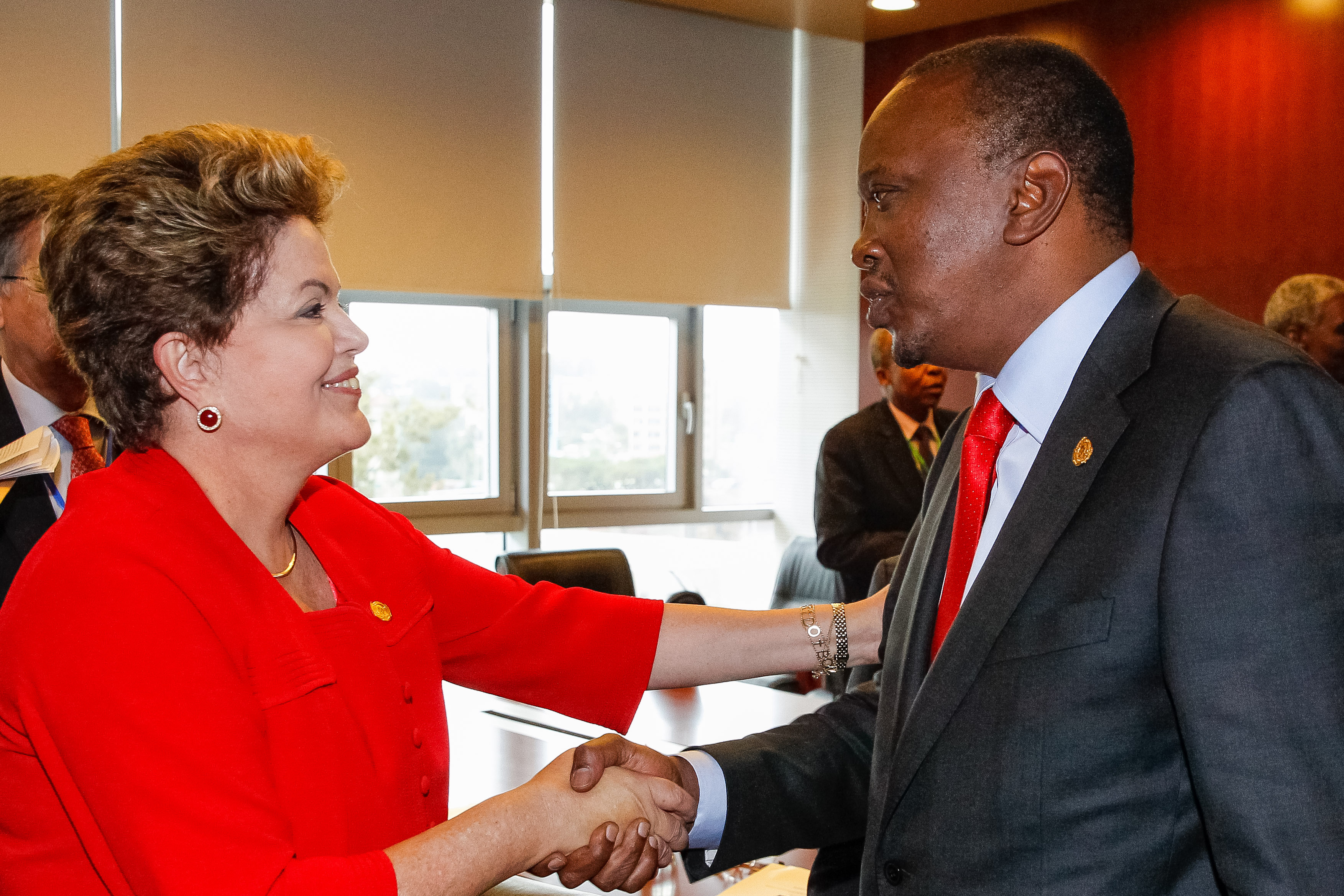 Presidenta Dilma Rousseff durante encontro com o Presidente do Quênia, Uhuru Kenyatta. Adis Abeba - Etiópia, 25/05/2013