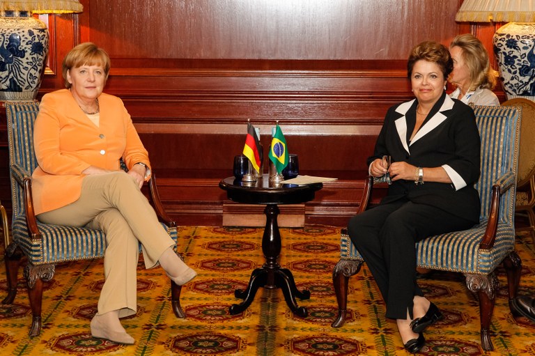 Presidenta Dilma Rousseff durante encontro com a chanceler da República Federal da Alemanha, Angela Merkel no Hotel Ritz-Carlton. Santiago - Chile, 26/01/2013