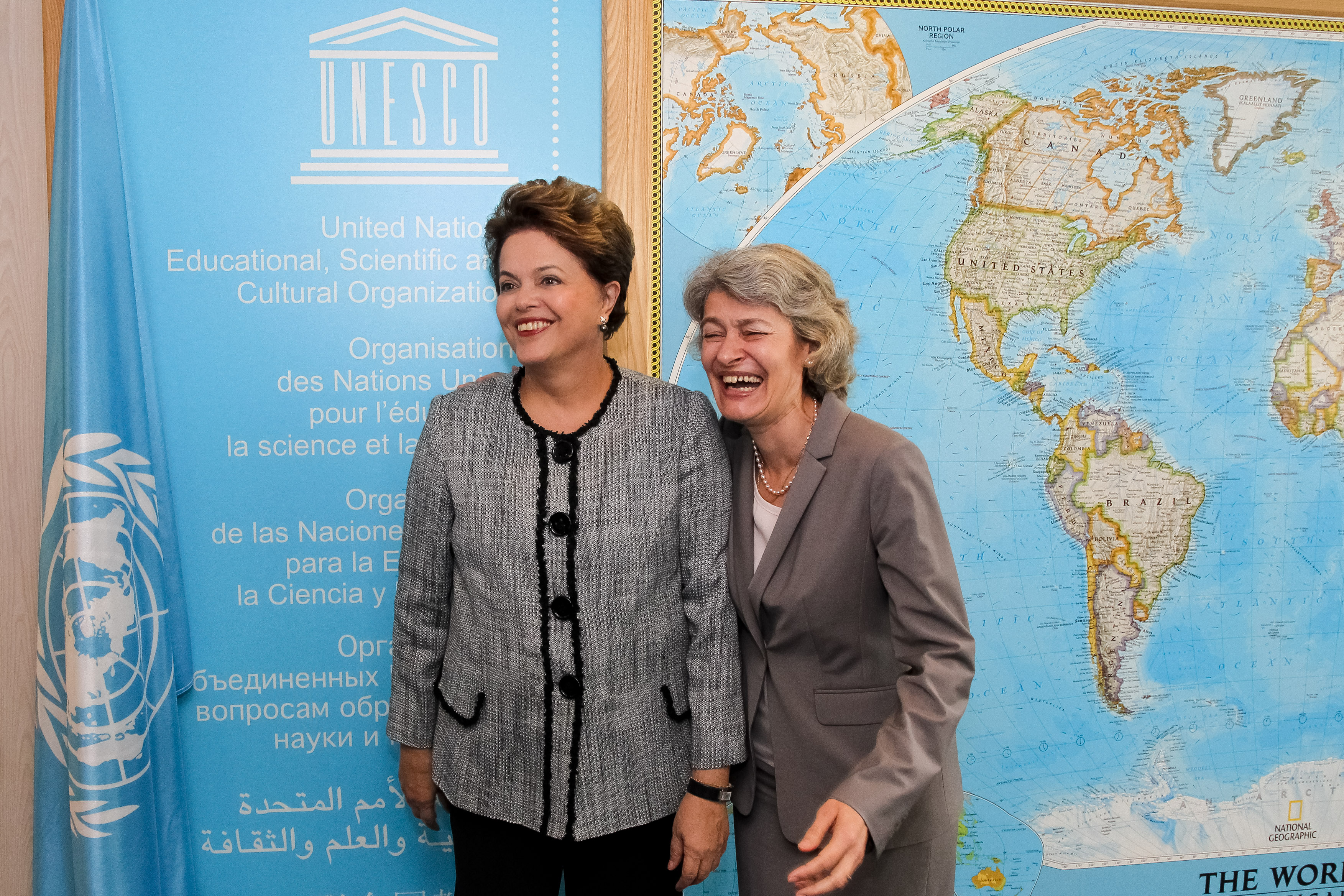 Presidenta Dilma Rousseff durante encontro com Irina Bokova Diretora-geral da UNESCO. Paris - França, 05/11/2011