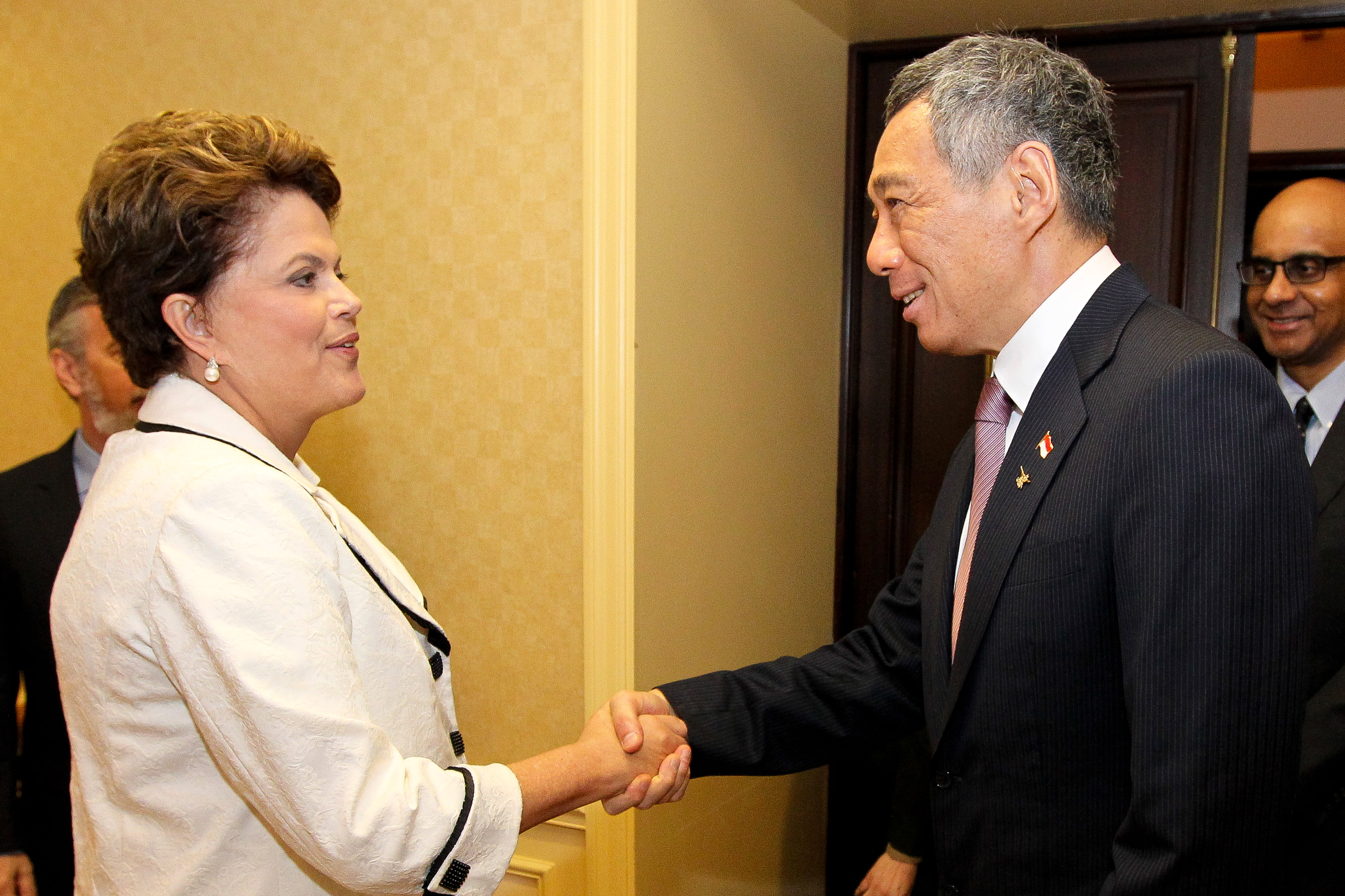  Presidenta Dilma Rousseff durante encontro com Lee Hsien Loong Primeiro-ministro de Cingapura. Cannes - França, 03/11/2011