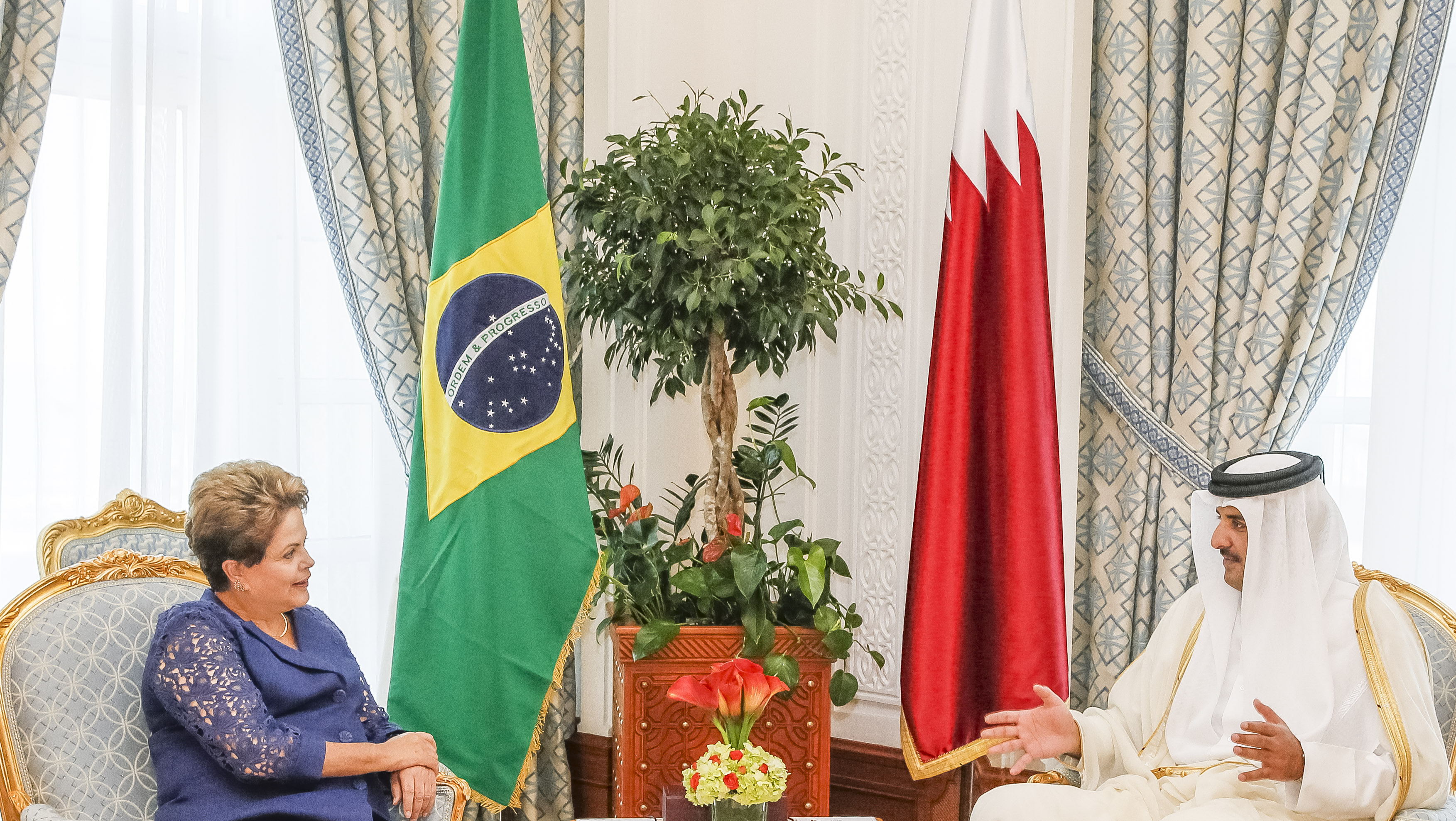  Presidenta Dilma Rousseff durante encontro com o Emir do Catar, Xeque Tamim bin Hamad Al Thani. Doha-Qatar, 12/11/2014 
