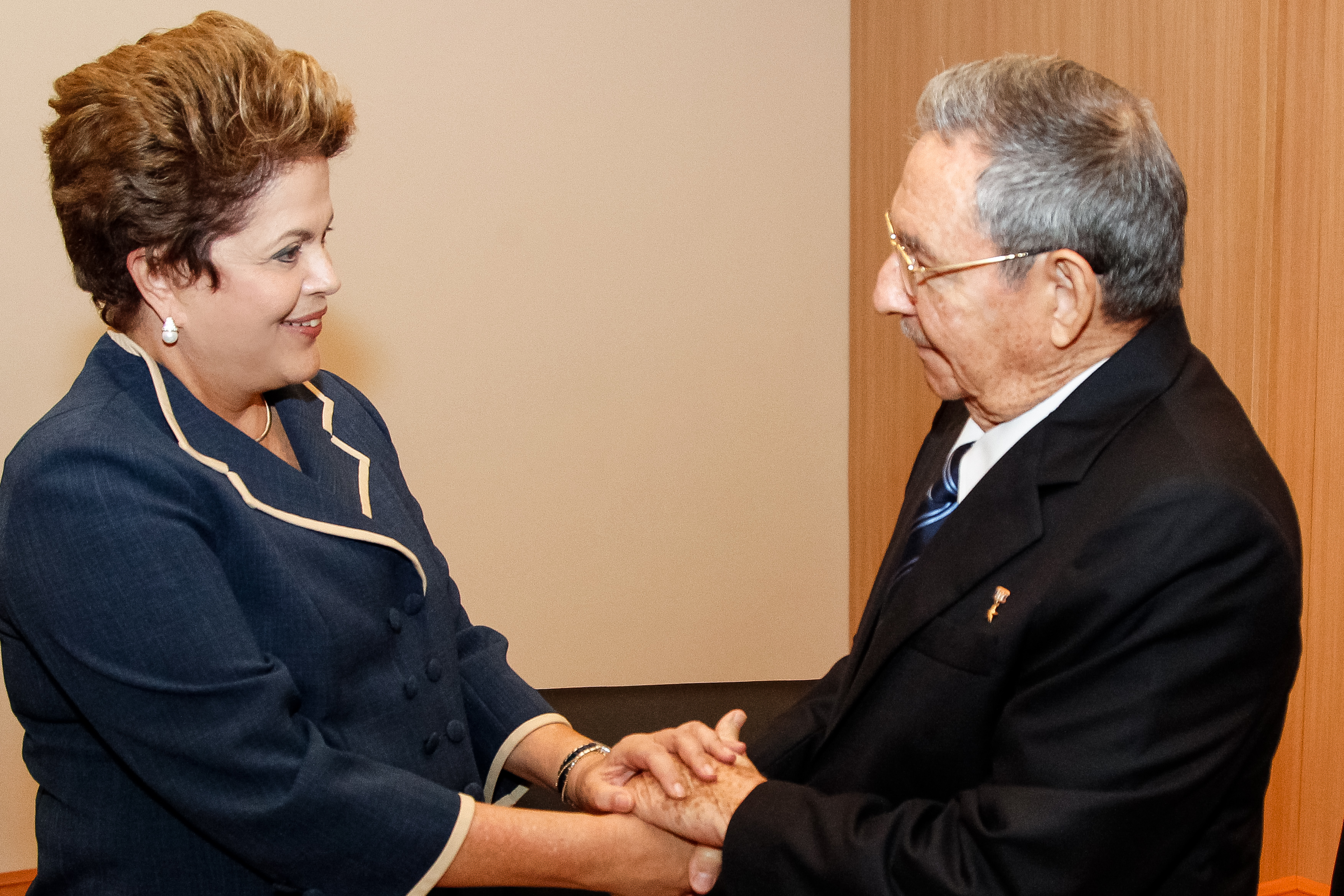 Presidenta Dilma Rousseff durante encontro com o presidente de Cuba, Raúl Castro. Rio de Janeiro - RJ, 22/06/2012