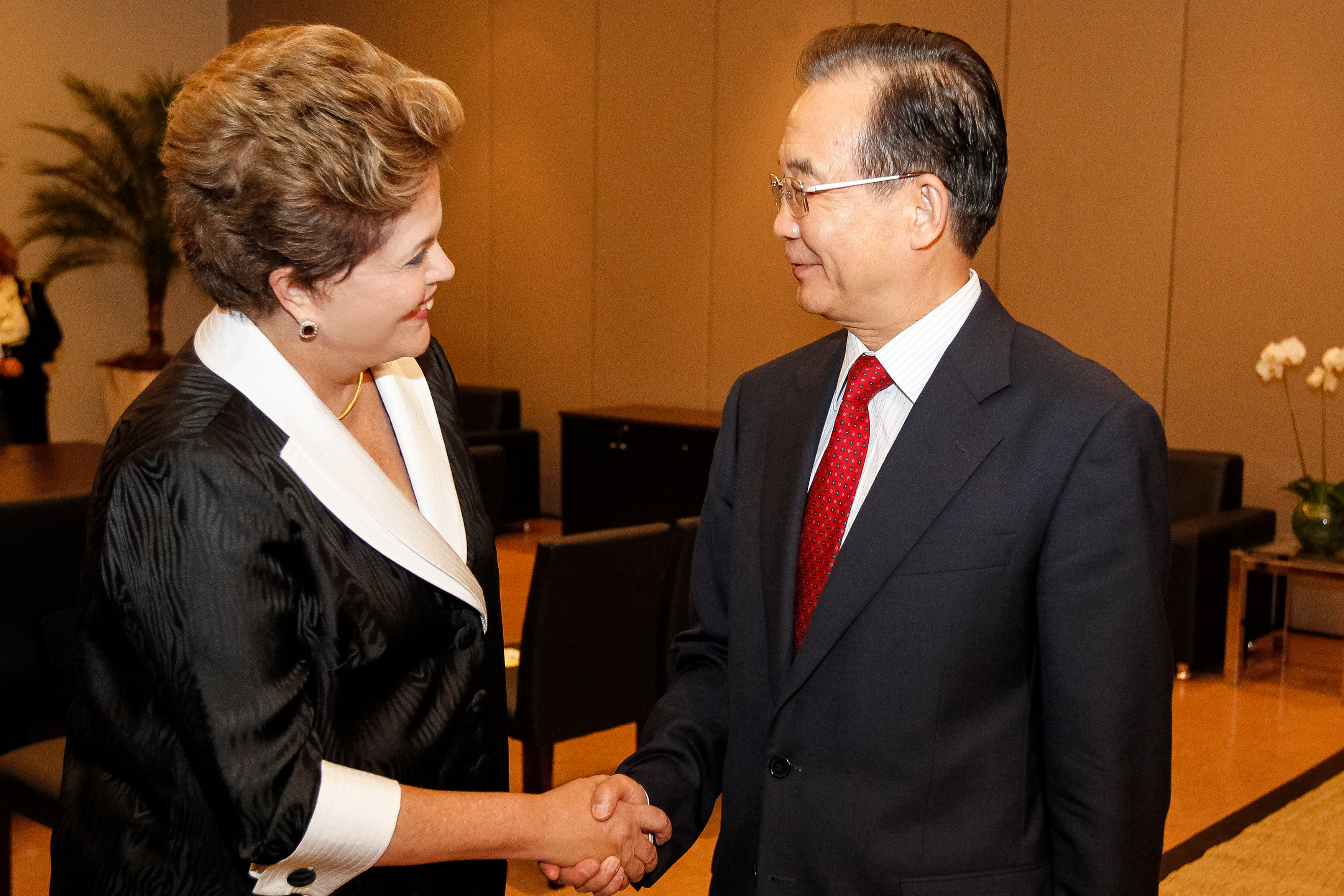 Presidenta Dilma Rousseff durante encontro com o primeiro-ministro da China, Wen Jiabao. Rio de Janeiro - RJ, 21/06/2012