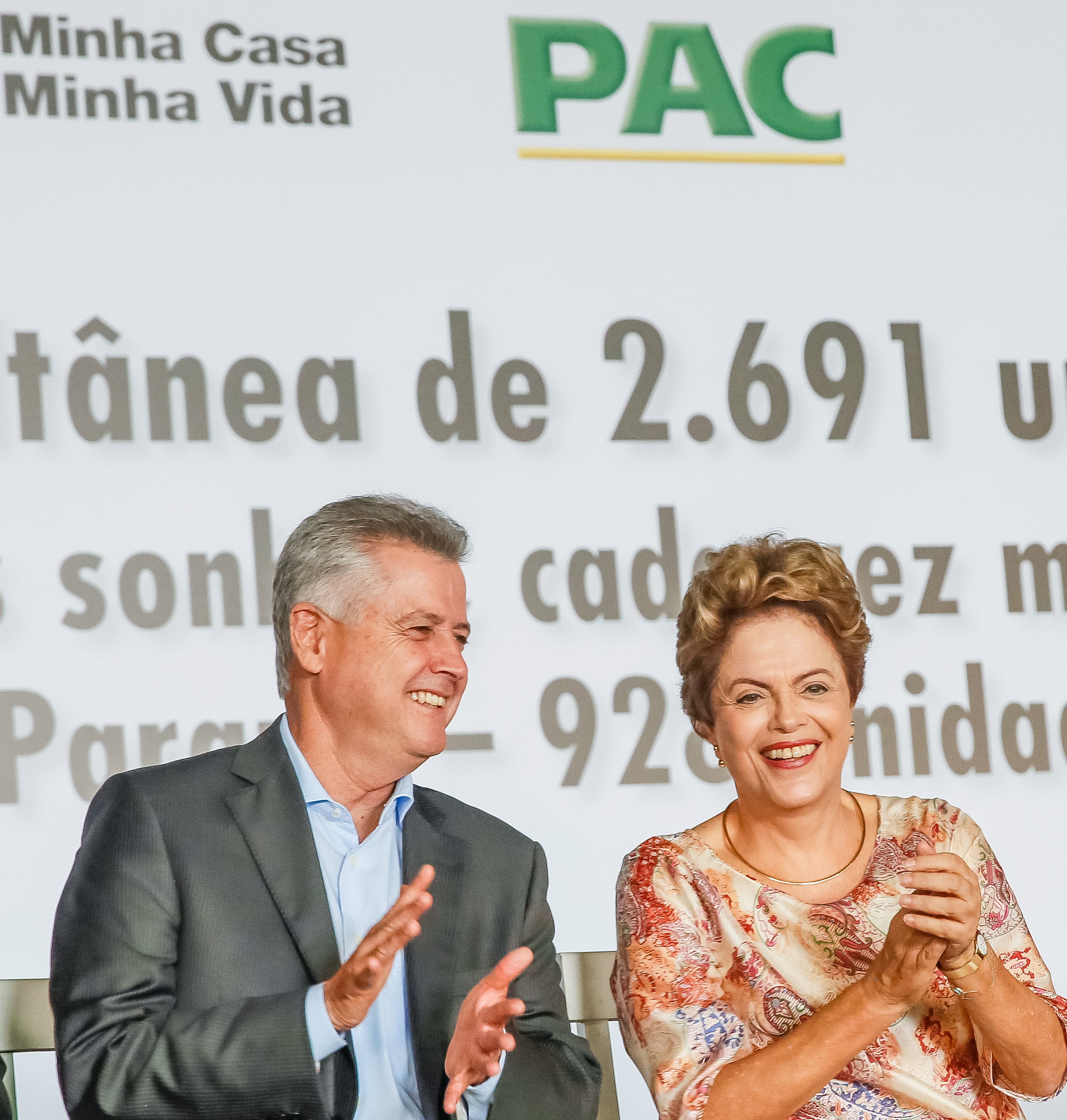  Presidenta Dilma Rousseff na entrega de unidades habitacionais no Paranoá/DF e entregas simultâneas de unidades. Brasília-DF, 29/10/2015