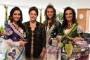 Presidenta Dilma Rousseff recebe a rainha e as princesas da Festa da da Uva 2012, no Palácio do Planalto. Brasília - DF,19/12/2011