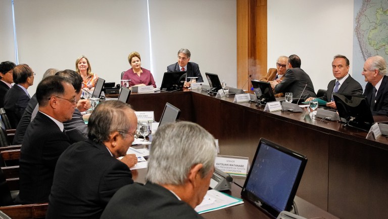  Presidenta Dilma Rousseff durante encontro com Grupo de Notáveis do Comitê de Cooperação Japão-Brasil no Palácio do Planalto. Brasília - DF, 21/08/2013